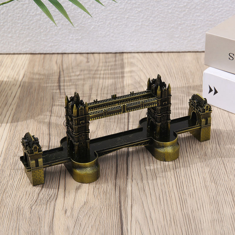 Tower Bridge London Office Des - Home Office London ulasan dan harga